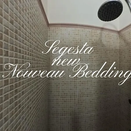 Segesta - New Nouveau Bedding *